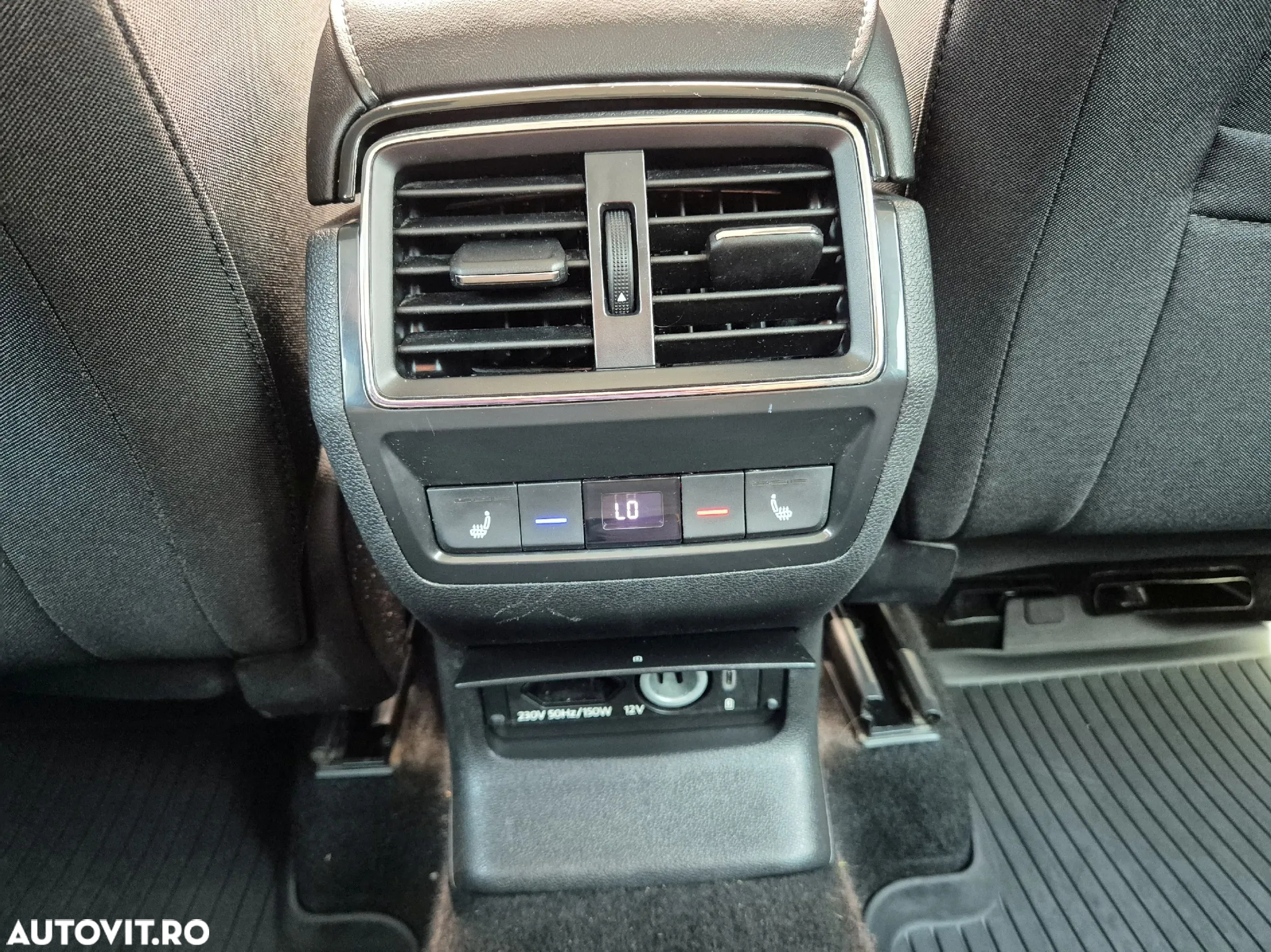 Skoda Karoq 1.5 TSI DSG Style - 12
