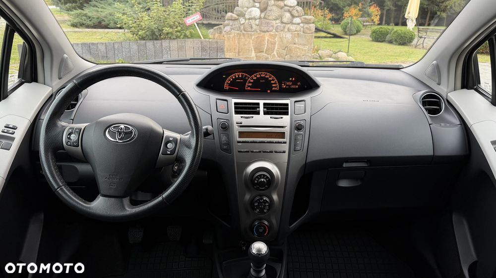Toyota Yaris 1.33 VVT-i Life - 26