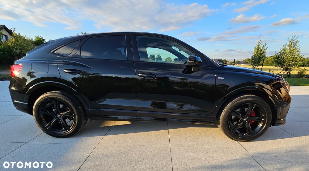 Audi Q3 35 TFSI S-Line - 8
