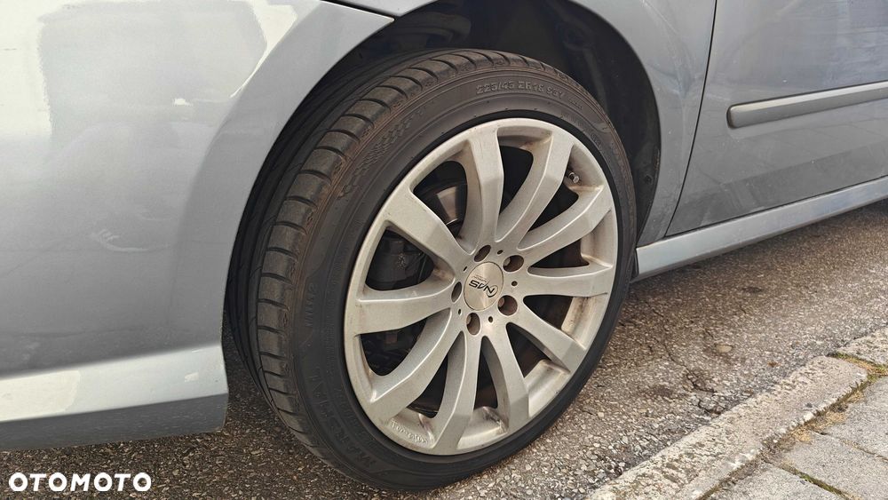 Renault Laguna - 5