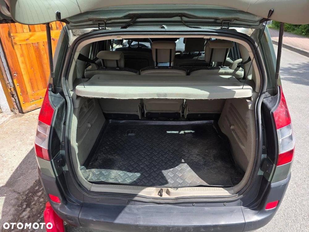 Renault Scenic - 14