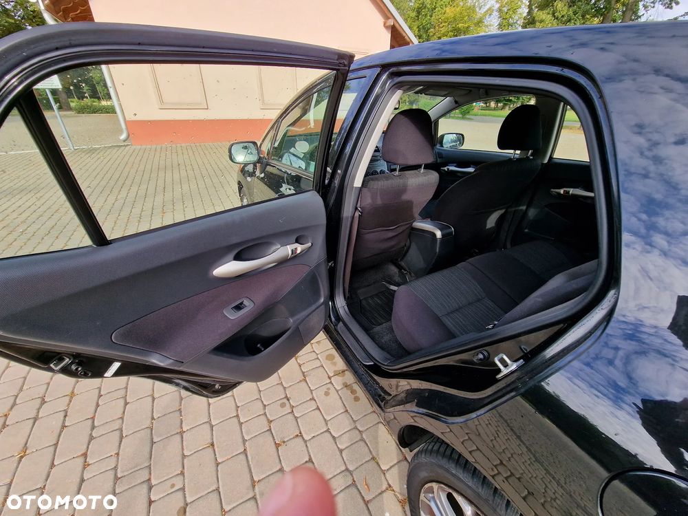 Toyota Auris 1.4 D-4D Luna MM - 27