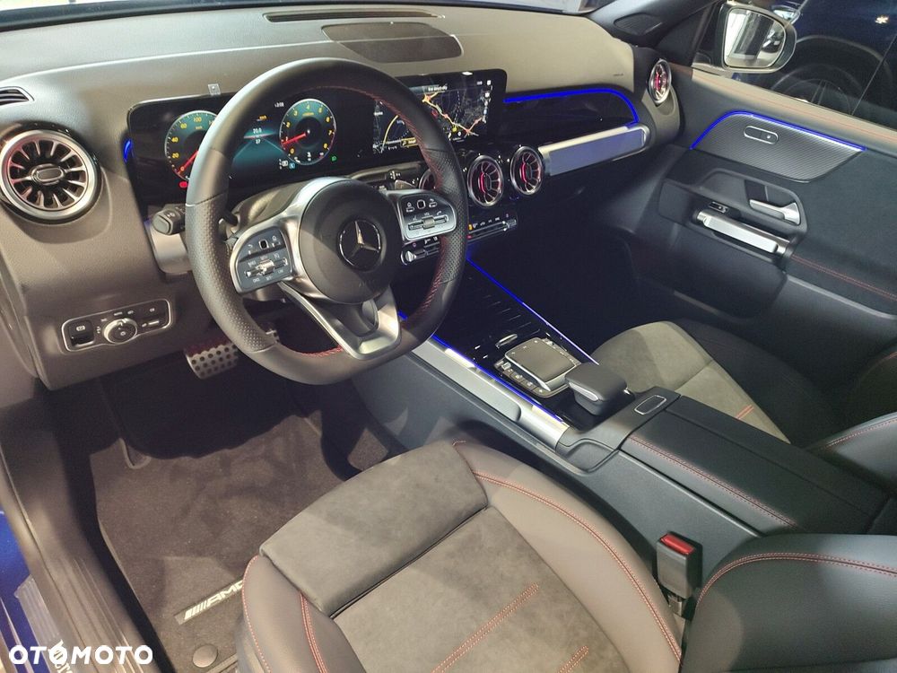 Mercedes-Benz GLB 200 AMG Line 7G-DCT - 8