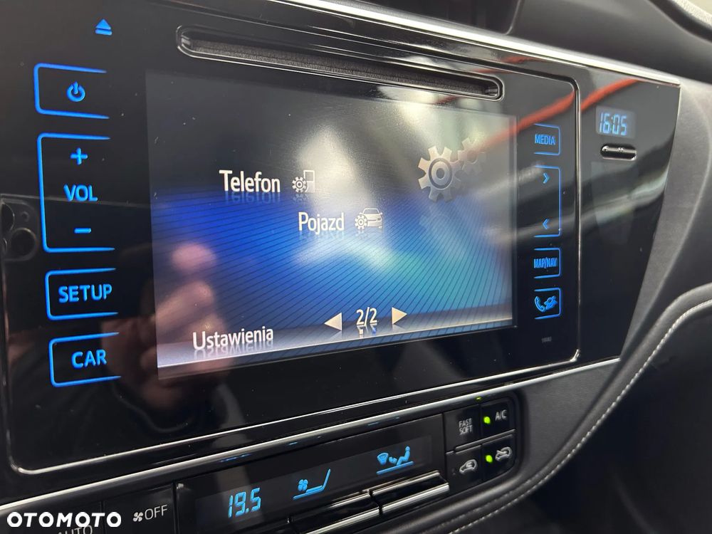 Toyota Auris 1.6 Comfort - 22