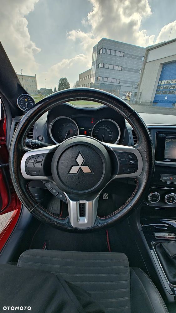 Mitsubishi Lancer Evolution - 6