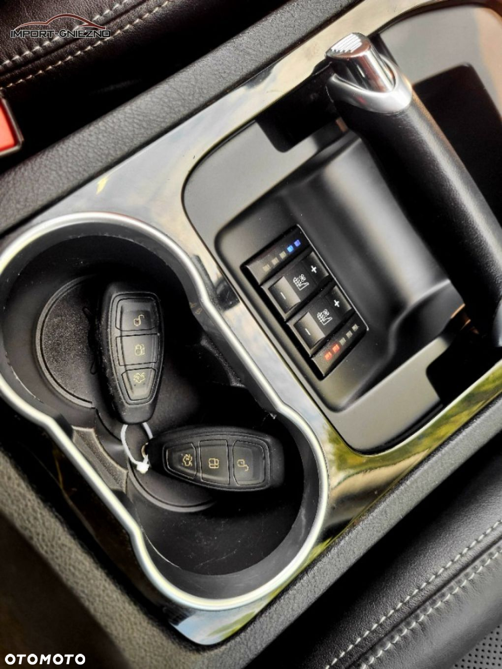 Ford S-Max - 27