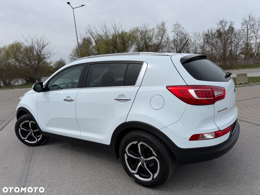 Kia Sportage 2.0 CVVT 2WD Vision - 10