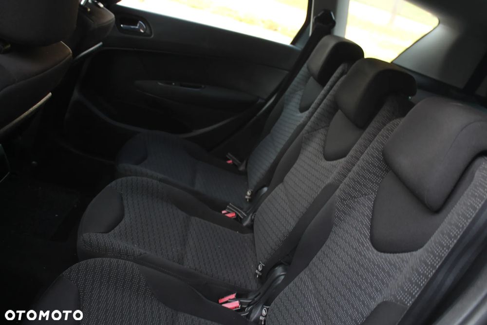 Peugeot 308 1.6 Premium - 7
