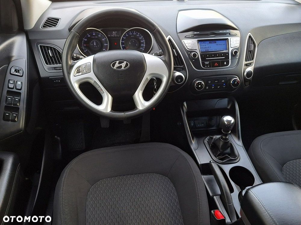 Hyundai ix35 - 11