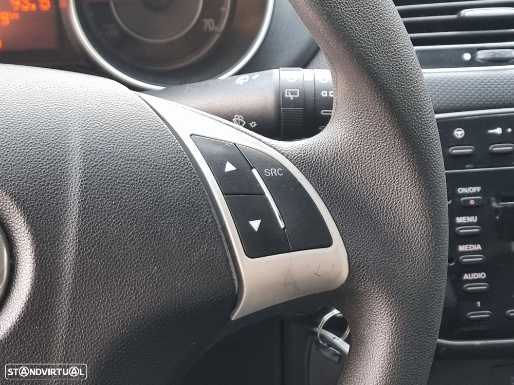 Fiat Punto 1.3 M-Jet Easy S&S - 14