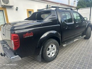 Nissan Pick Up 2.5 TD CD Navara Pilot - 3
