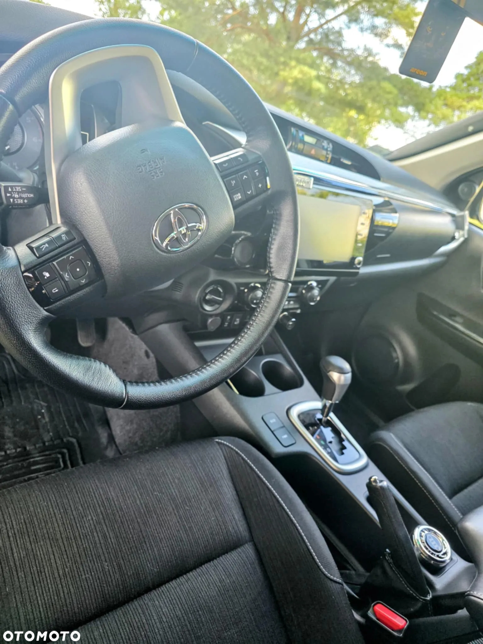 Toyota Hilux 2.4 D-4D Double Cab SR 4x4 - 11
