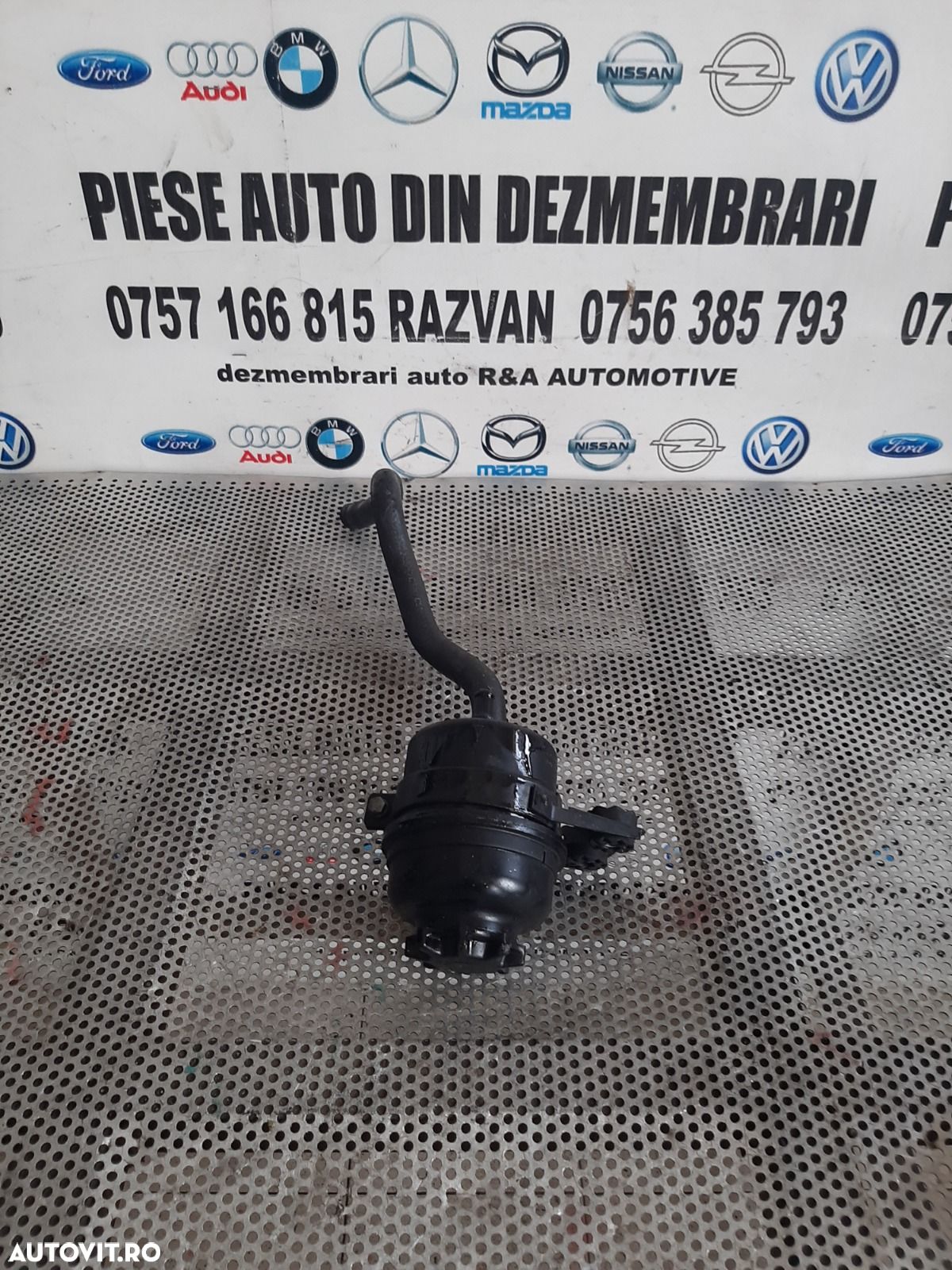 Bidonas Vas Lichid Ulei Servo Servodirectie Bmw E87 E88 E81 E82 E90 E91 E92 E60 E61 2.0 Diesel M47 - 1