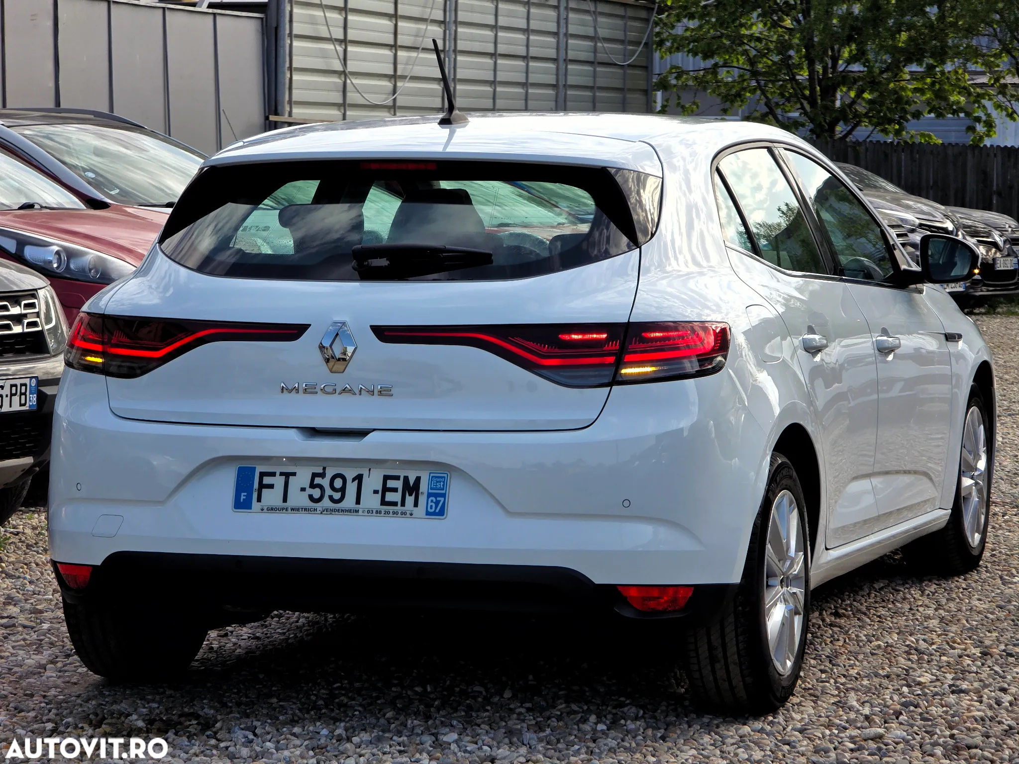 Renault Megane BLUE dCi 115 INTENS - 12