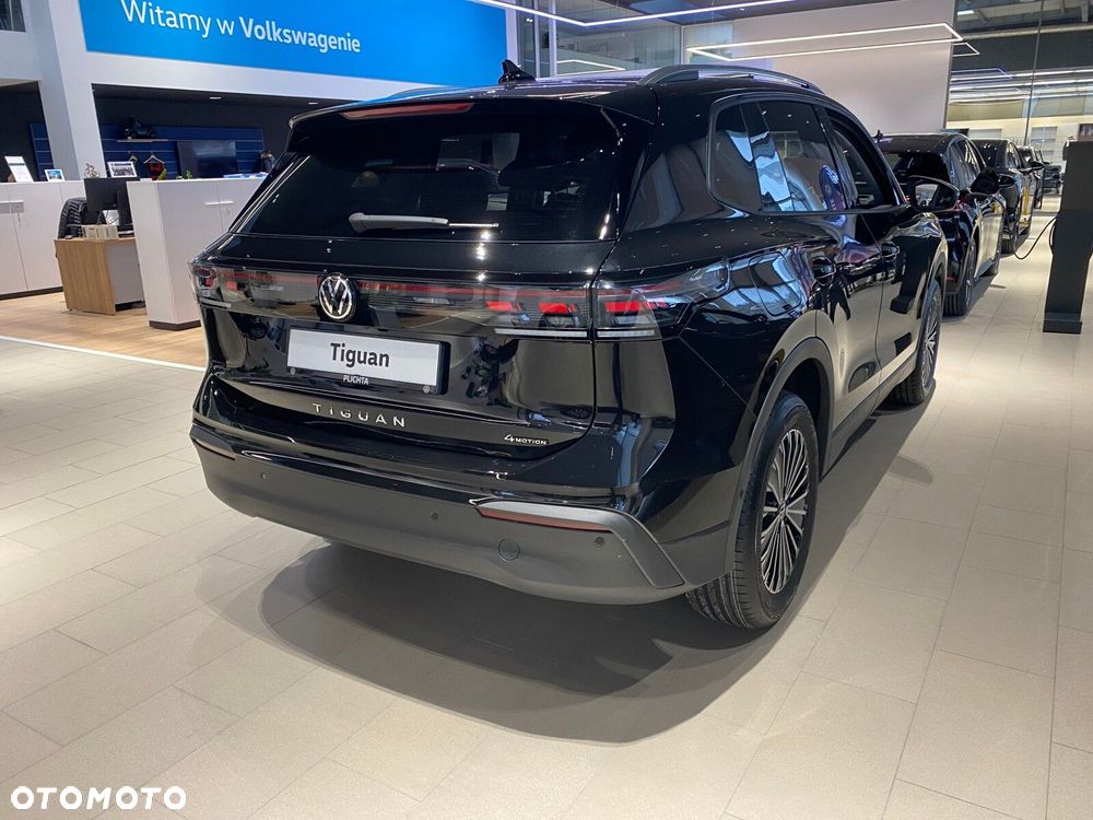 Volkswagen Tiguan - 4