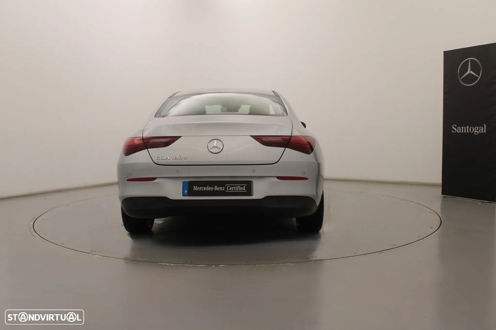 Mercedes-Benz CLA 180 d - 8