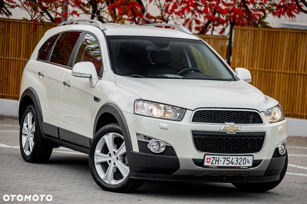 Chevrolet Captiva 3.0 V6 LTZ - 3