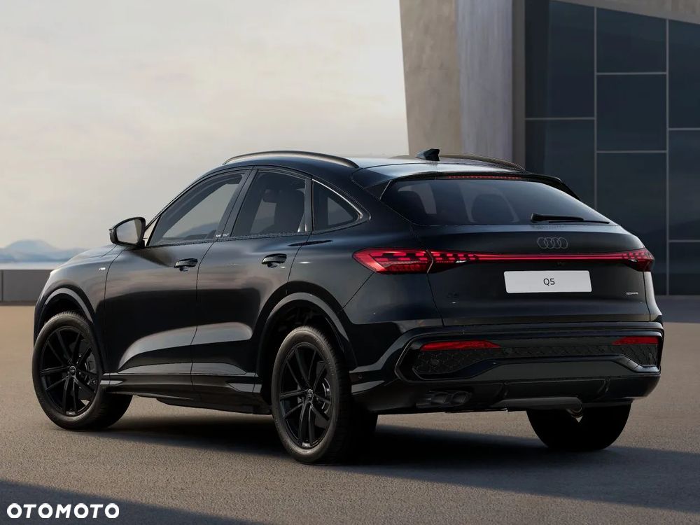 Audi Q5 Sportback - 15
