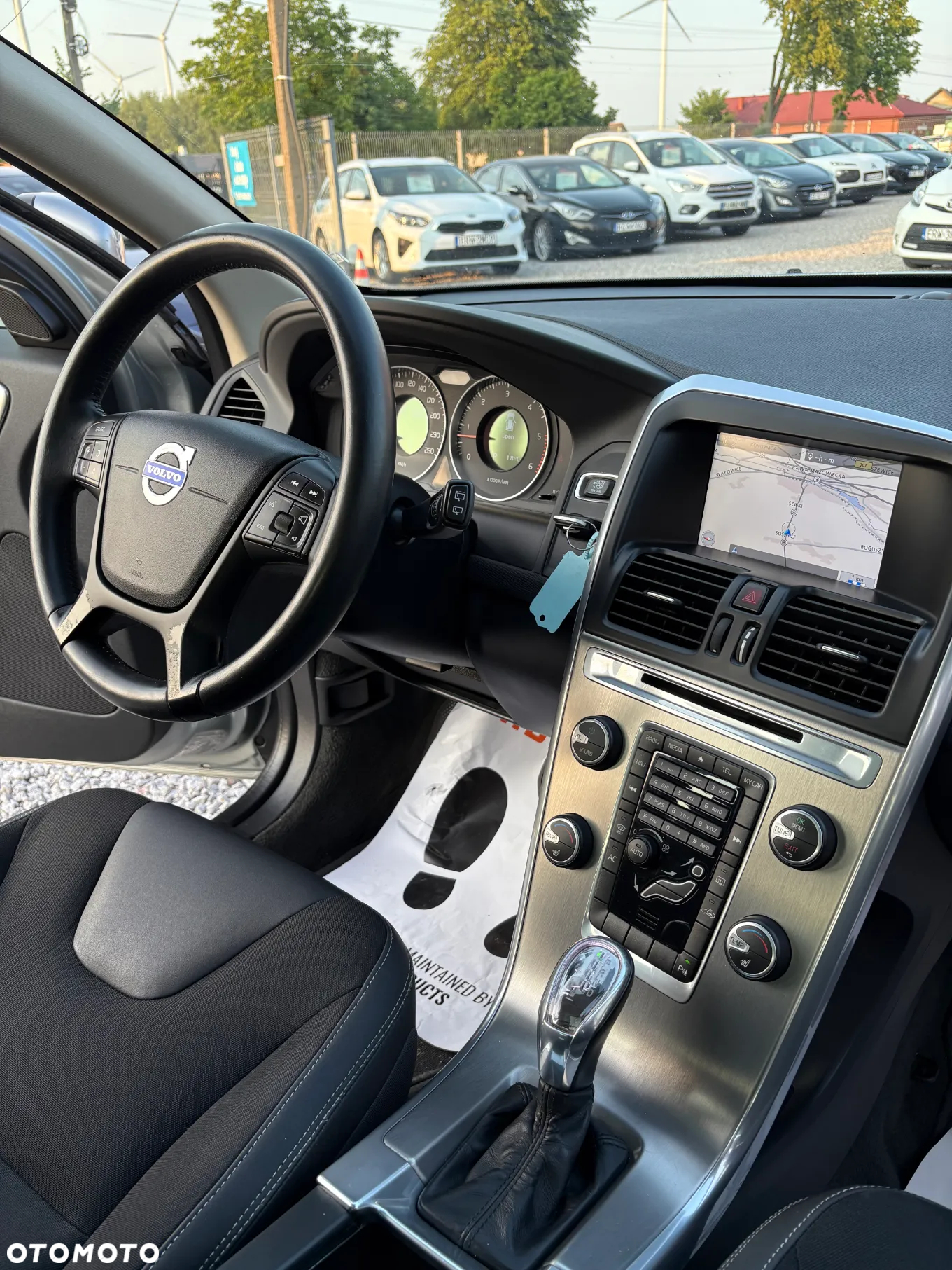 Volvo XC 60 D4 Geartronic Momentum - 10