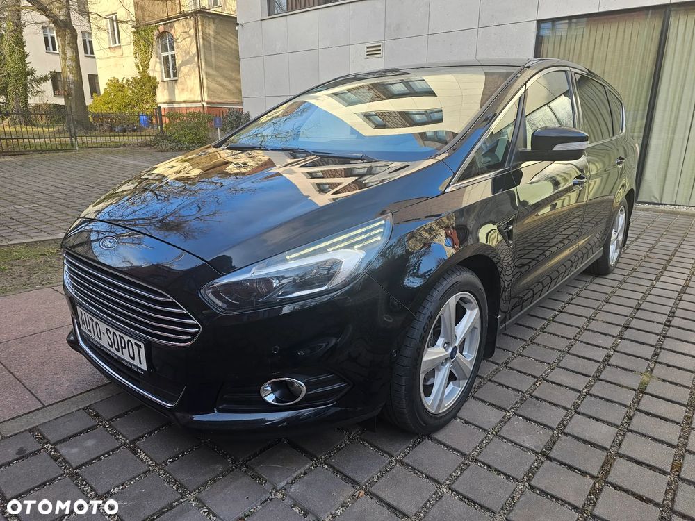Ford S-Max 2.0 TDCi Titanium PowerShift - 1