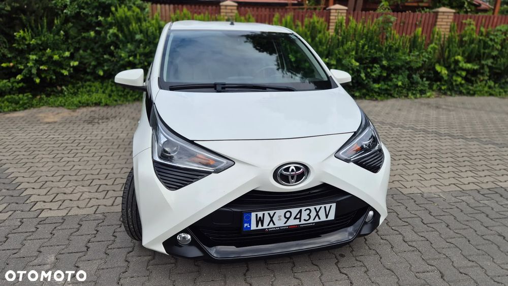 Toyota Aygo x-clusiv - 9