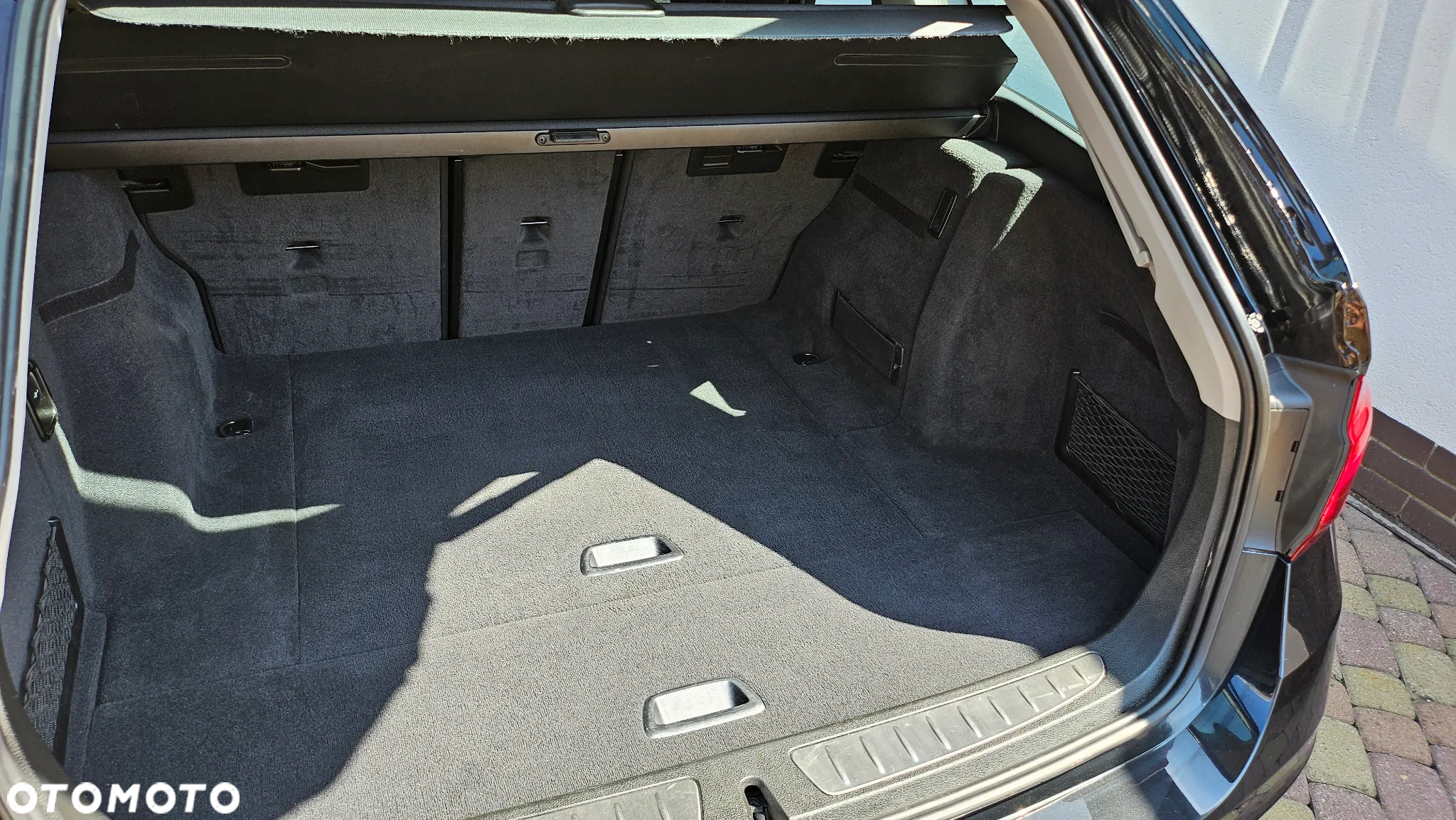 BMW Seria 3 320i Touring Luxury Line - 11