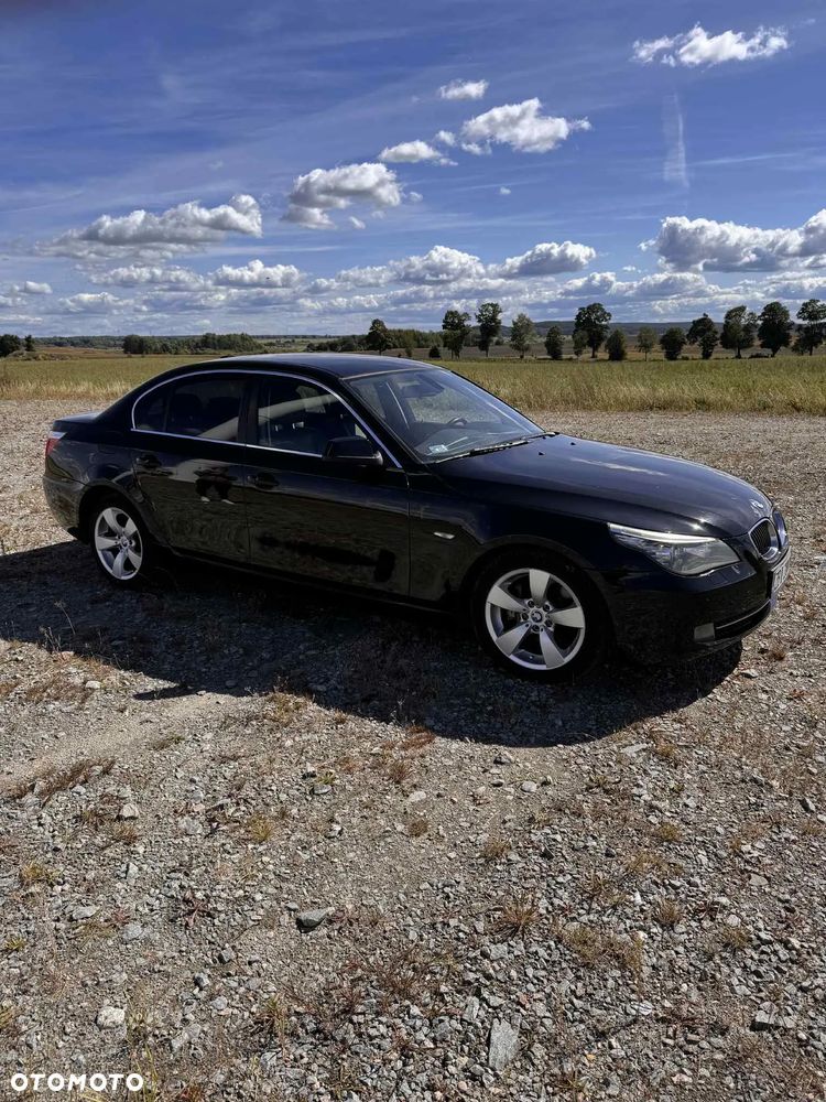 BMW Seria 5 525d - 9