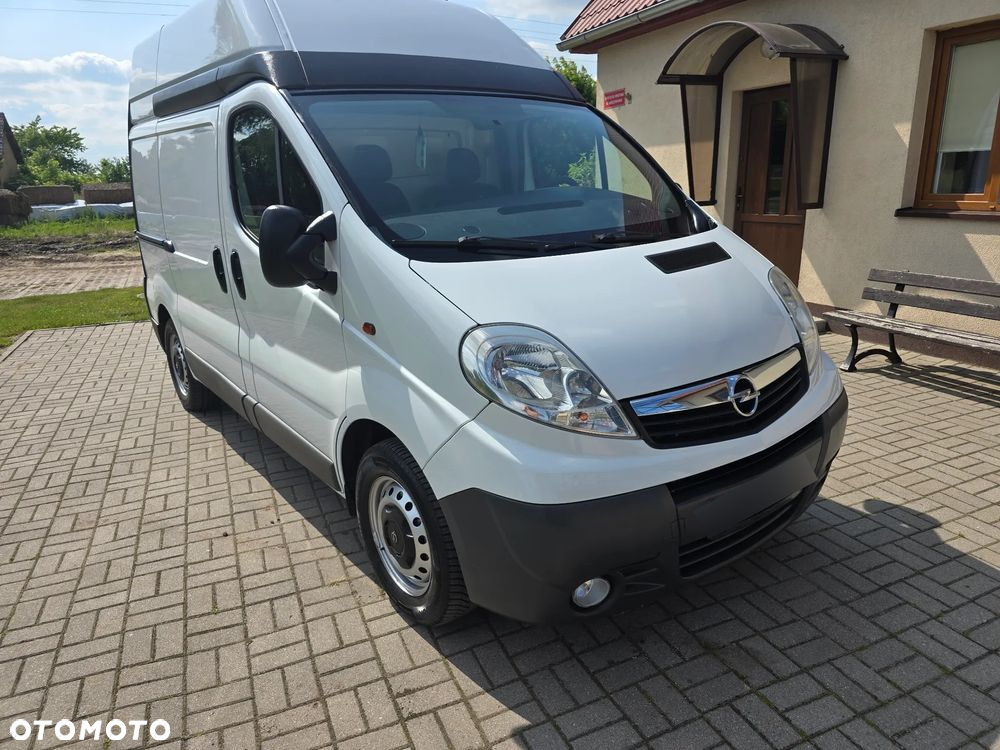 Opel Vivaro - 6