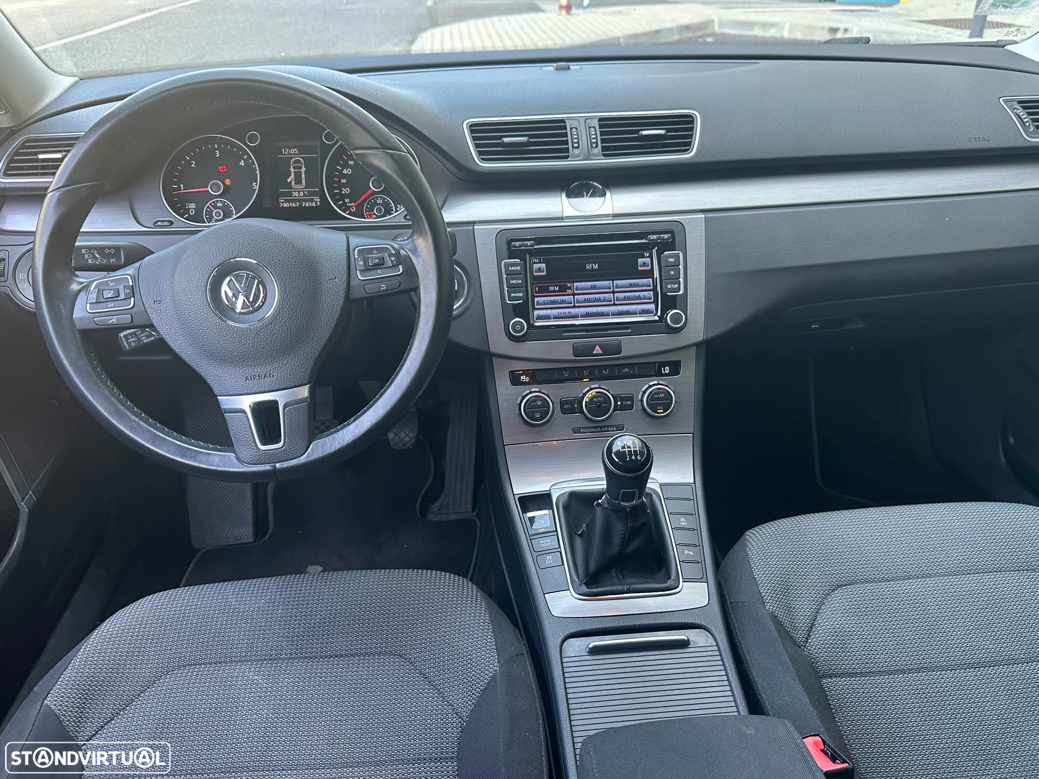 VW Passat Variant 2.0 TDi Confortline - 6