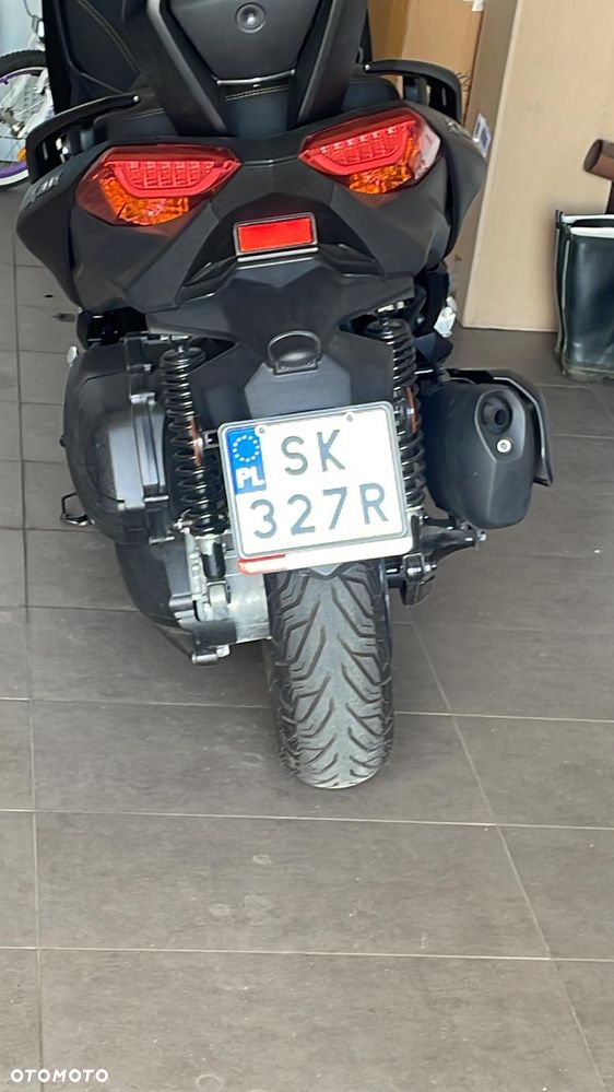 Yamaha X-max - 5
