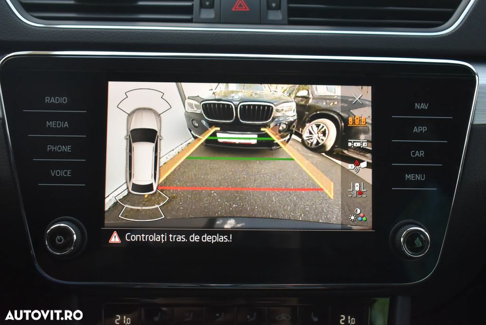 Skoda Superb 2.0 TDI DSG Ambition - 13