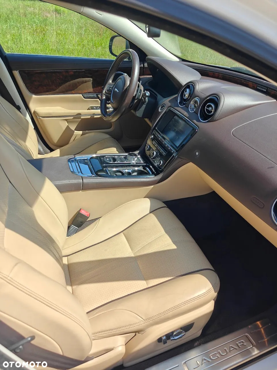 Jaguar XJ 3.0 T AWD R-Sport - 10