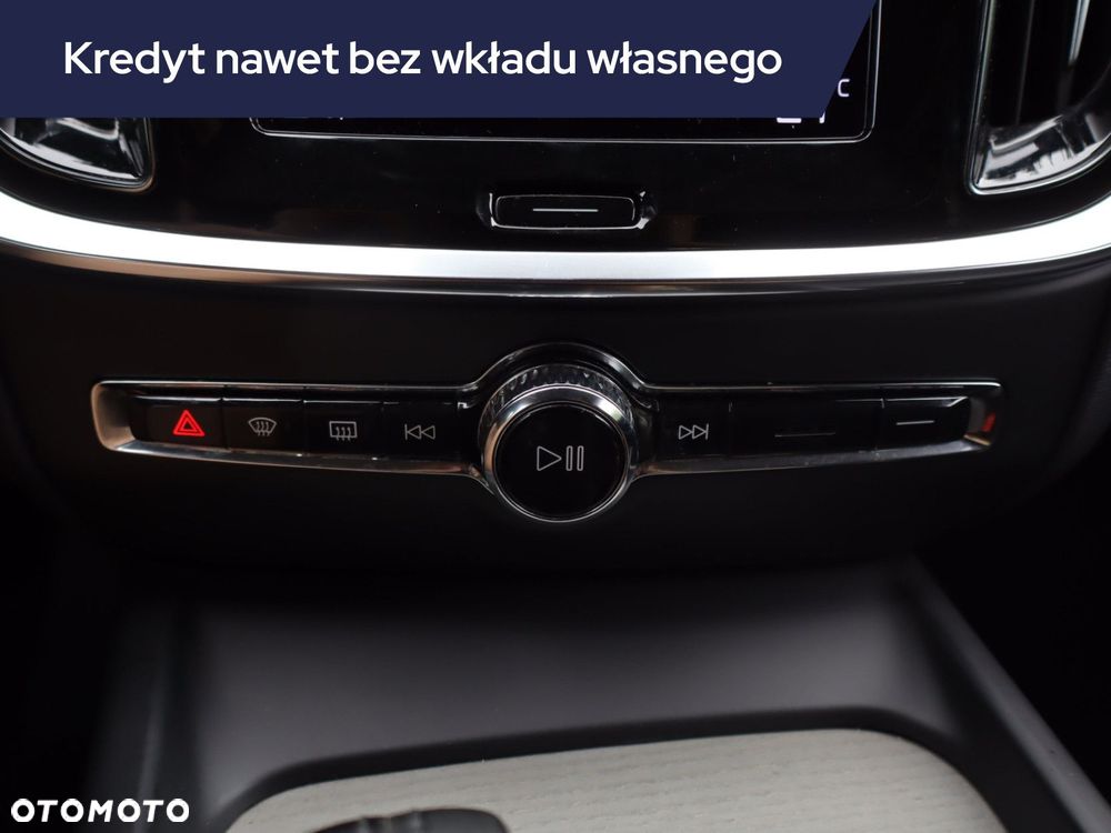 Volvo V60 Cross Country - 19