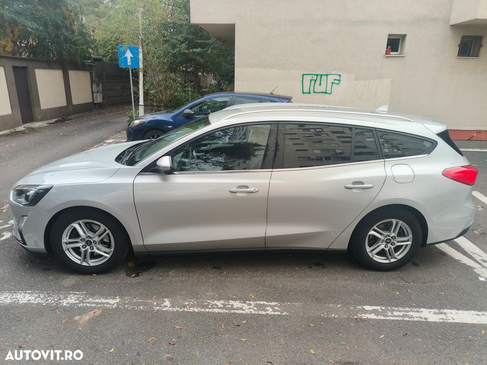 Ford Focus 1.5 TDCi Powershift Titanium - 3