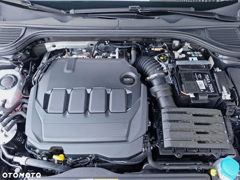 Volkswagen Golf - 34
