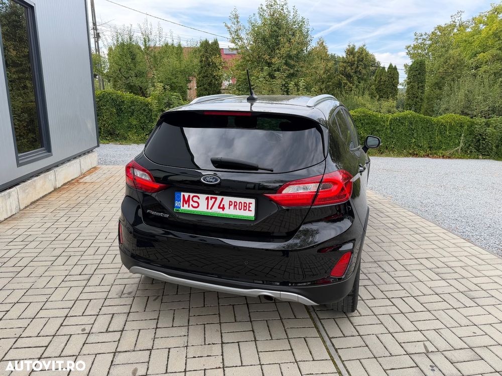 Ford Fiesta - 38
