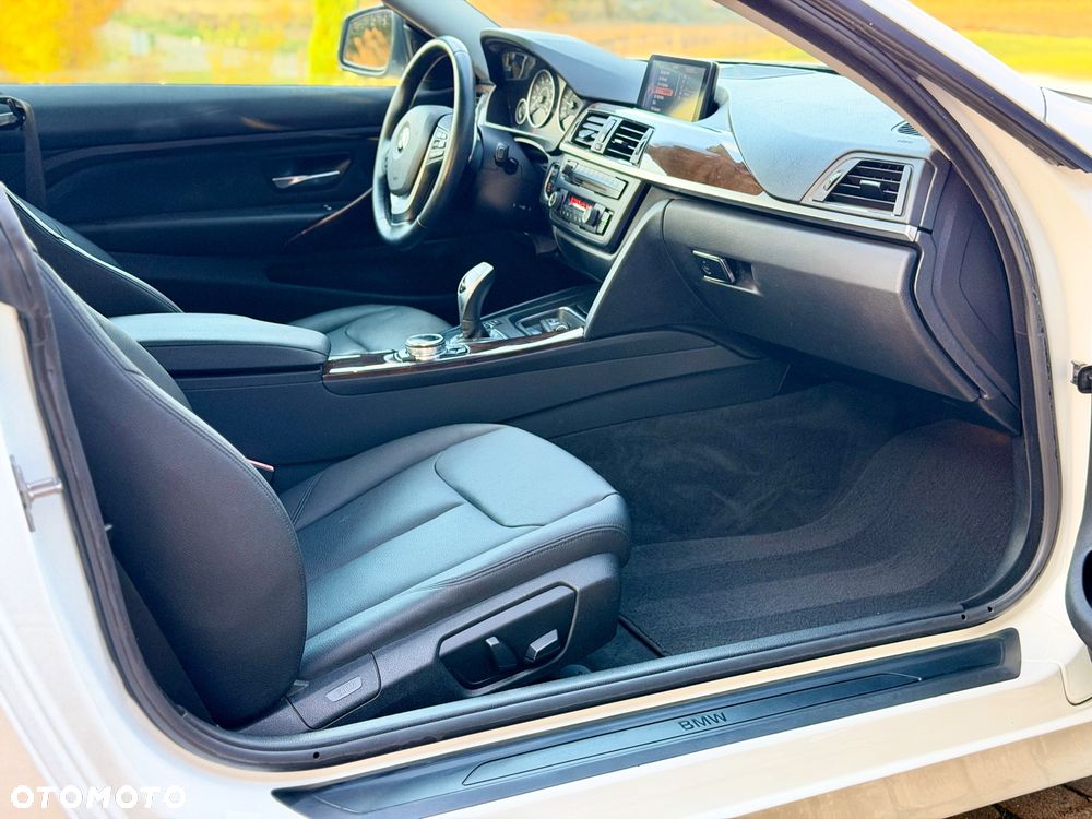 BMW Seria 4 428i Luxury Line - 23