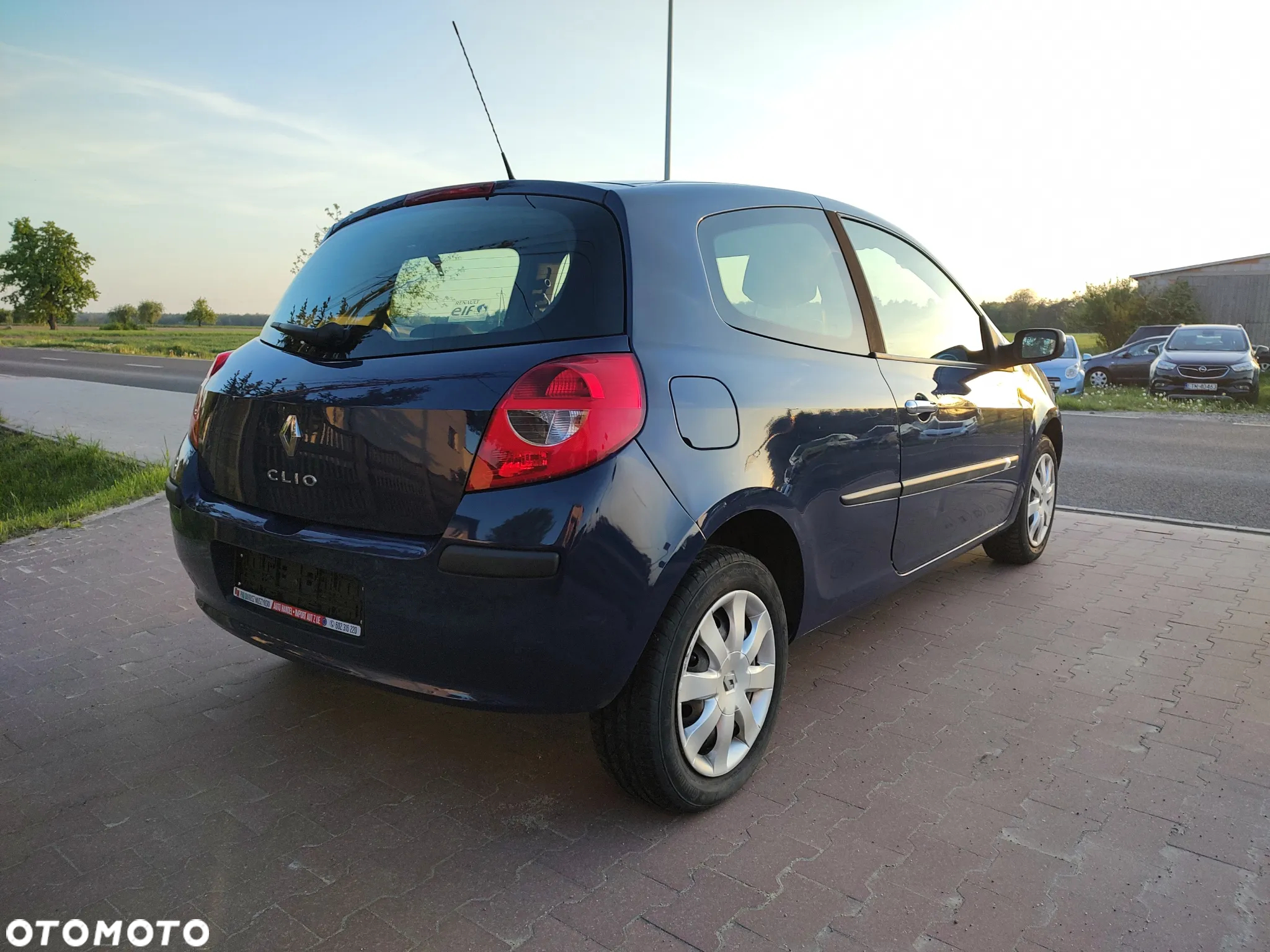 Renault Clio 1.2 TCE Authentique - 15