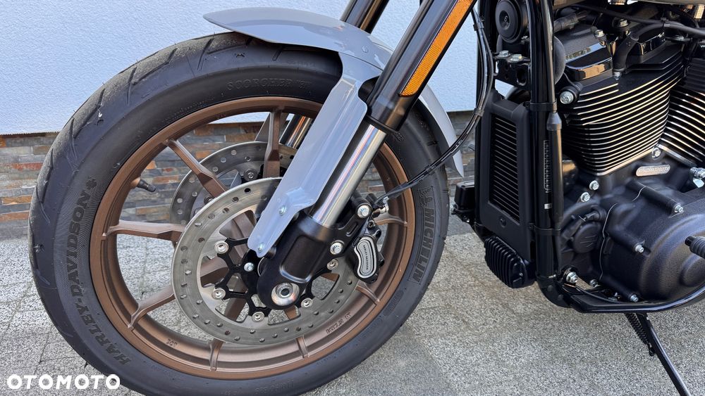 Harley-Davidson Softail Low Rider - 3