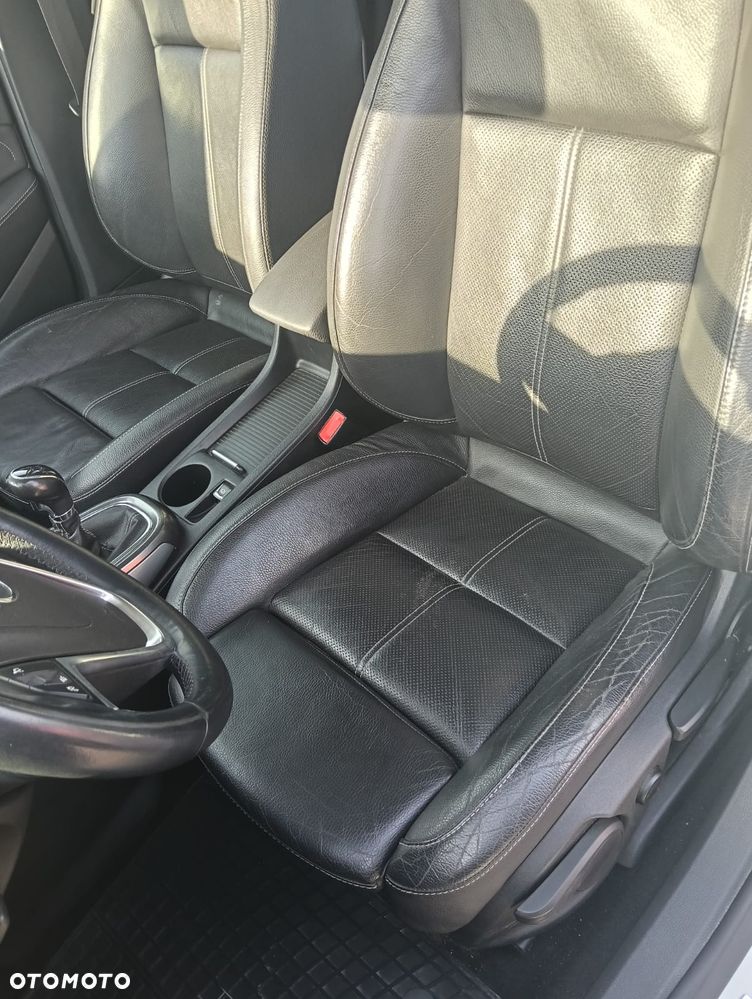 Opel Astra 1.7 CDTI DPF Cosmo - 2