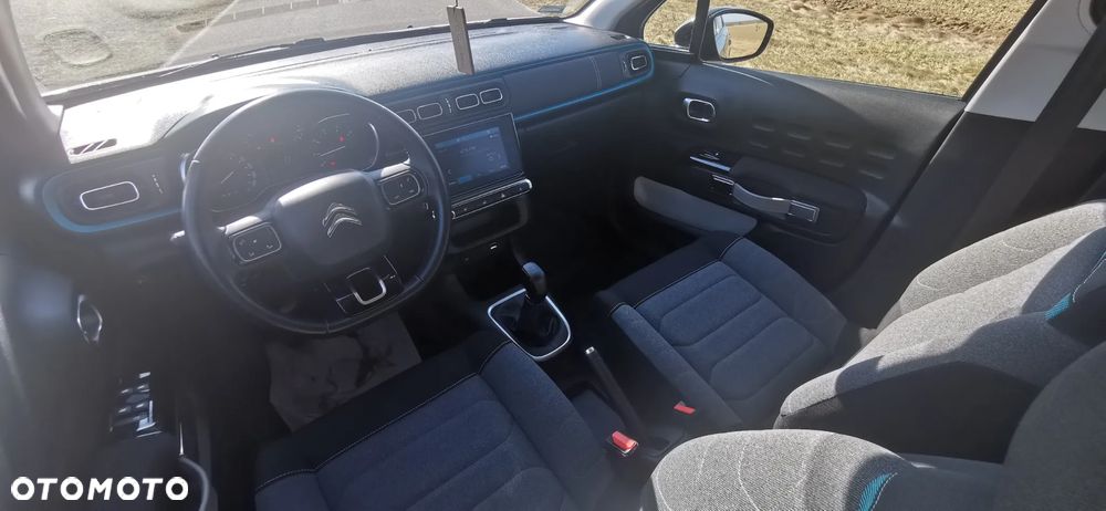 Citroën C3 1.2 PureTech Shine - 10