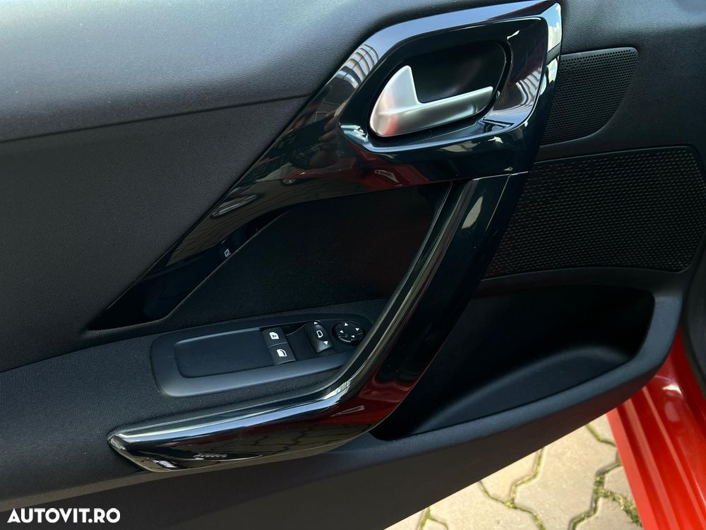 Peugeot 208 1.2 L PureTech Allure - 28