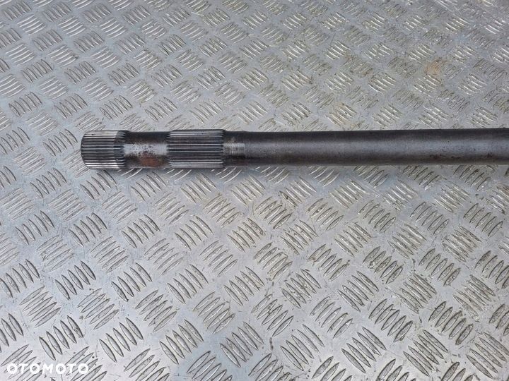 PÓŁOŚ NAPĘDOWA PRAWA Z BLOKADĄ BLOKADA IVECO EUROCARGO 38 FREZÓW FELGI 17,5 02-15 ROK - 2