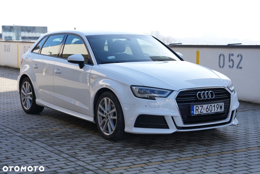 Audi A3 Sportback 1.5 TFSI Sport S tronic - 2
