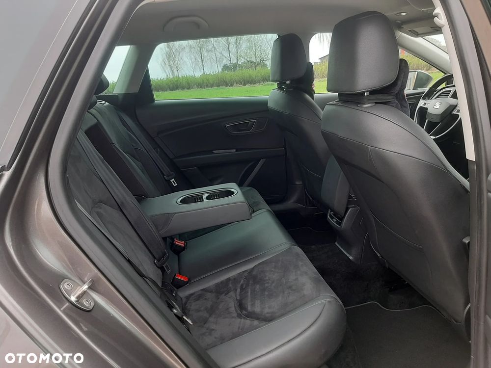 Seat Leon 1.6 TDI ECOMOTIVE Style - 25