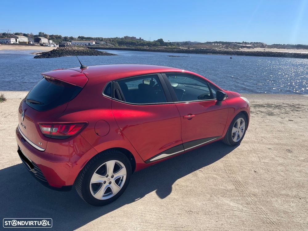 Renault Clio 1.5 dCi Confort 94g - 16
