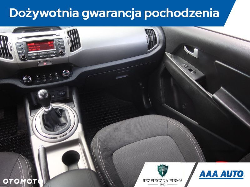 Kia Sportage - 10