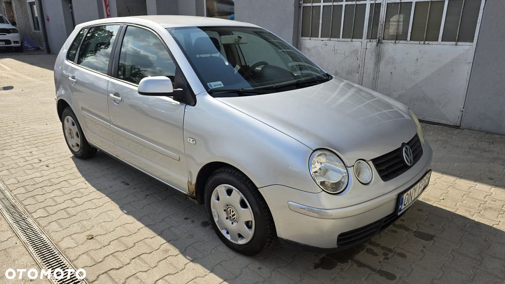 Volkswagen Polo 1.4 16V Comfortline - 4