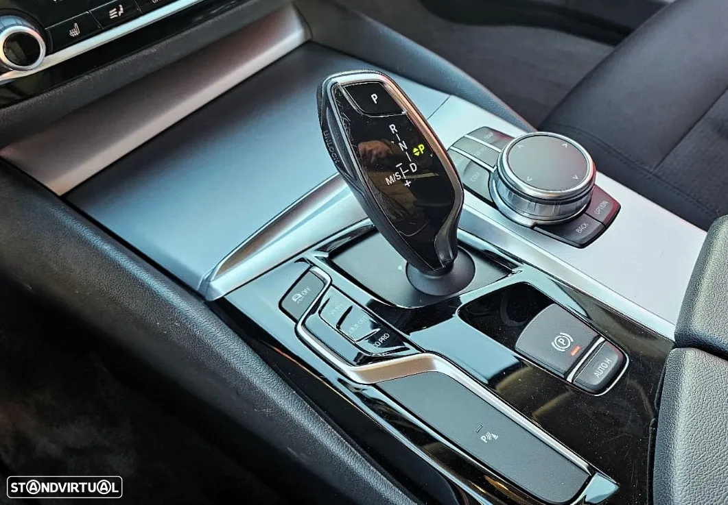 BMW 520 d Auto - 43