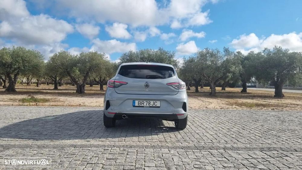 Renault Clio - 6